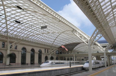 Tấm lợp lấy sáng sân vận động , sân bay