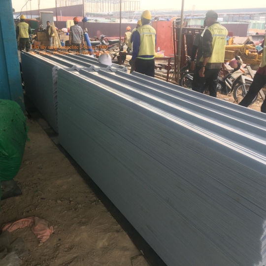 Tôn lấy sáng Ampelite 945 kliplock